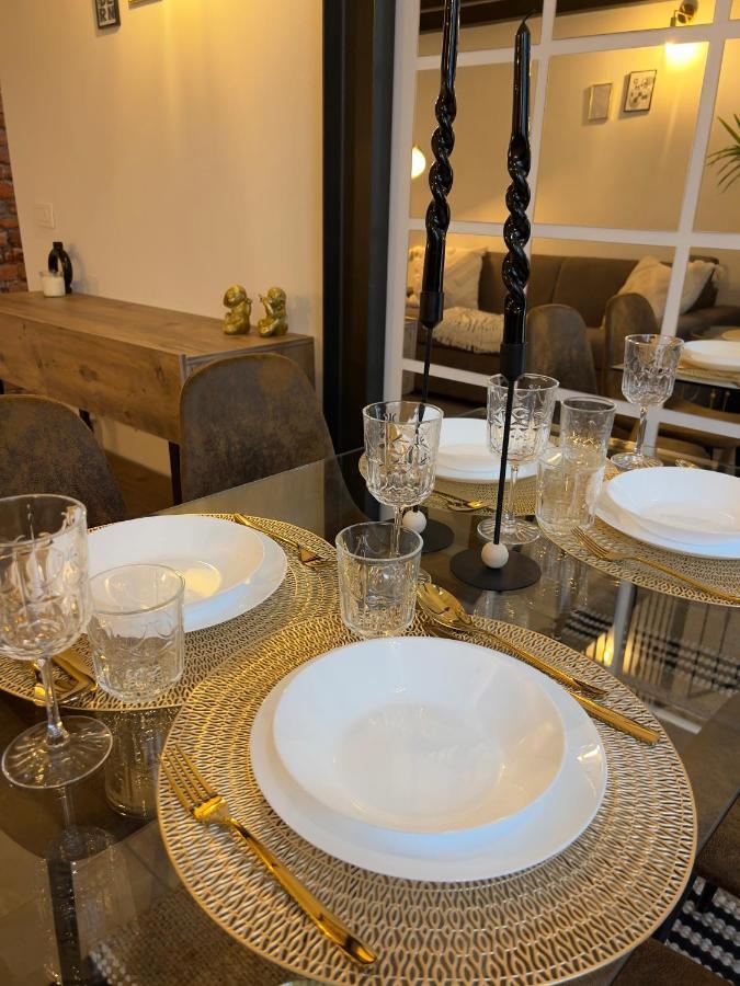 Апартаменты Regina Milano In Porta Romana 3 - Sky Tv, Wifi & Breakfast Box Экстерьер фото