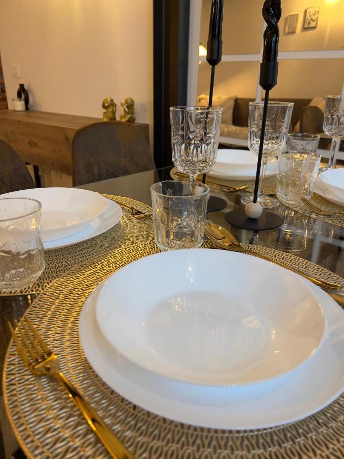 Апартаменты Regina Milano In Porta Romana 3 - Sky Tv, Wifi & Breakfast Box Экстерьер фото