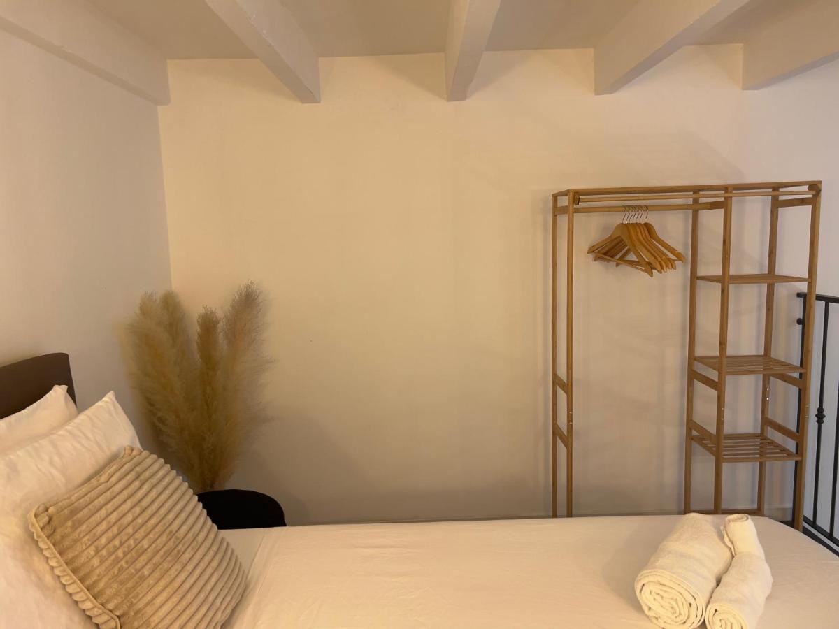 Апартаменты Regina Milano In Porta Romana 3 - Sky Tv, Wifi & Breakfast Box Экстерьер фото