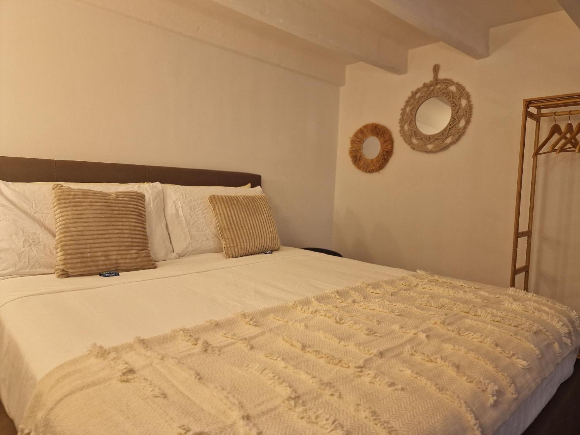 Апартаменты Regina Milano In Porta Romana 3 - Sky Tv, Wifi & Breakfast Box Экстерьер фото