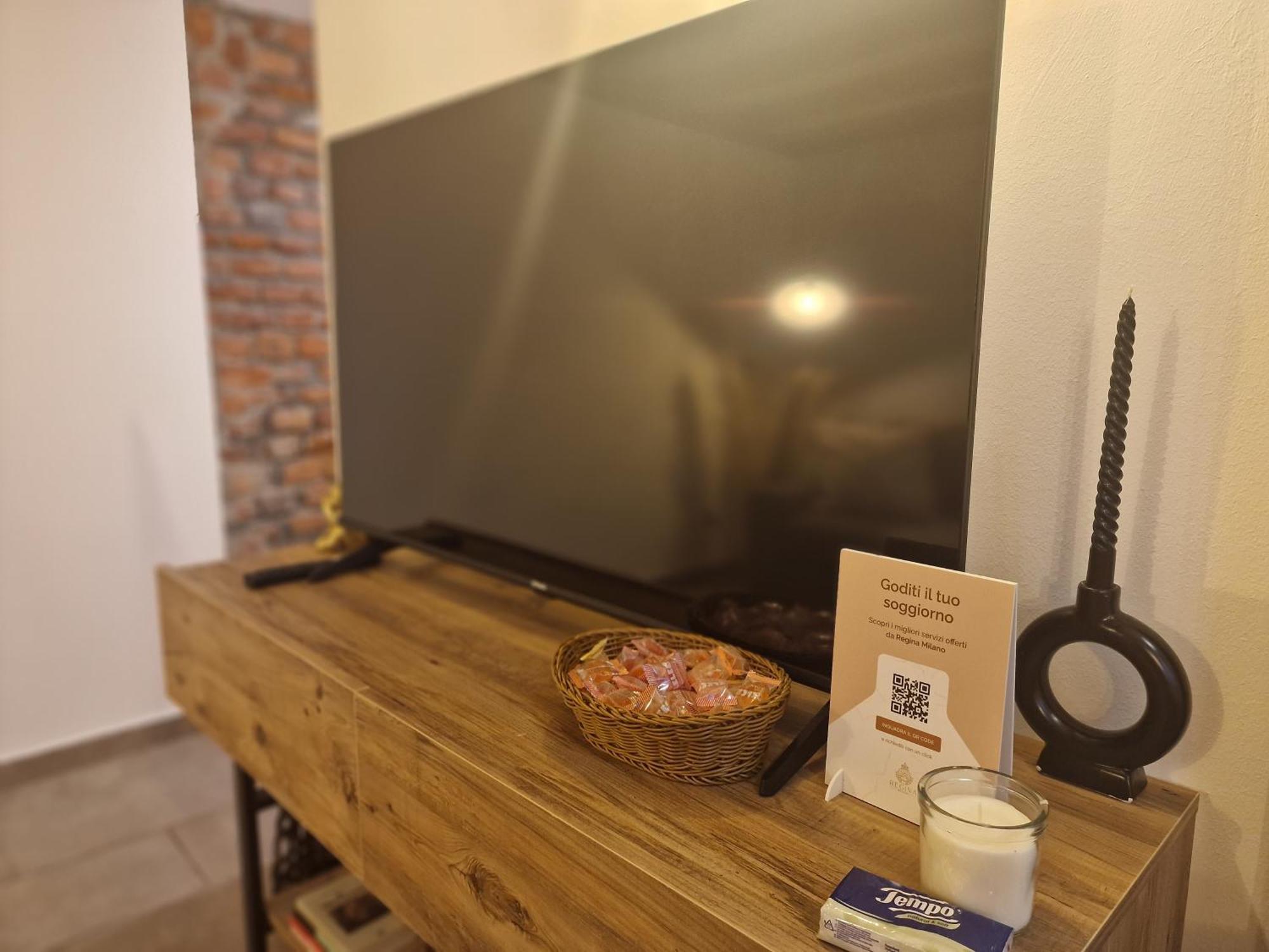 Апартаменты Regina Milano In Porta Romana 3 - Sky Tv, Wifi & Breakfast Box Экстерьер фото